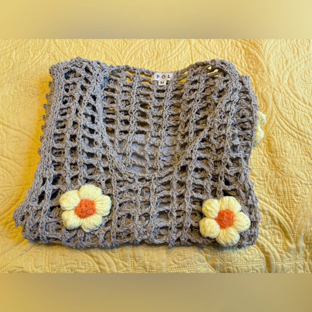 🌸H205 New POL M pp22 Yellow and Tan Crochet Floral sweater Vest Top - Picture 11 of 12